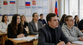 Генерал-полковник юстиции Пискарёв провёл открытый диалог с курскими студентами