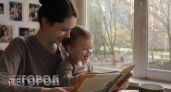 Вы годами распеваете эти хиты с ошибками: 10 популярных песенных строк, где всем слышится полная ерунда