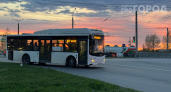 Уступил автобусу — получил штраф: разбираем хитрые ситуации на остановках, о которых мало кто знает