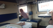 Завтрак по расписанию, а нервы — на пределе: почему поездки в плацкарте превращаются в борьбу