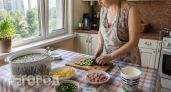 Больше не порчу окрошку квасом и кефиром: готовлю по грузинскому рецепту с пряной заправкой для всей семьи