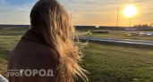Волосы перестанут ломаться и обретут зеркальный блеск: один простой ритуал, который рекомендуют трихологи