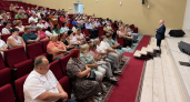 Василий Пискарев договорился с жителями Курчатовского района о прямой связи