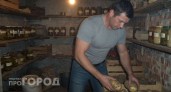 Забудьте про проросшую картошку: один простой предмет в ящике сохранит весь урожай свежим до самого лета