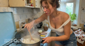 Добавьте один чайный пакетик в кипящую воду для риса: гарнир станет ароматным и рассыпчатым без лишних усилий