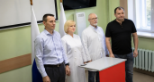 В Курске вручили знаки Почетным донорам, а замглавы сдал кровь в 29-й раз