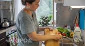 Больше никаких запахов и бактерий на доске: использую этот простой кухонный лайфхак для идеальной чистоты