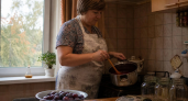 Хватит варить обычное варенье: этот сливовый соус заменит вам магазинный кетчуп и покорит всех за столом