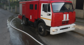 В Курске пожарным пришлось идти к вызову пешком из-за заставленного проезда