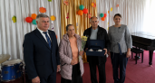В Курской области супруги Поповы отметили изумрудную свадьбу после 55 лет вместе