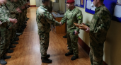 В Курске ко Дню СОБР Росгвардии наградили бойцов за профессионализм и службу