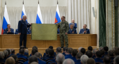 Доброволец «БАРС-Курск» на встрече с Генпрокурором получил знак «За заслуги»
