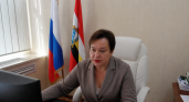 Выплаты переселенцам и борьба с нарушениями в торговле: главные новости за 12 октября