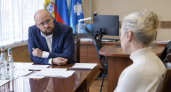 На выездном приеме в Железнодорожном округе Курска обсудили свет, дороги и землю