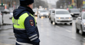 За езду без водительских прав автомобилистам может грозить штраф до 50 тысяч рублей