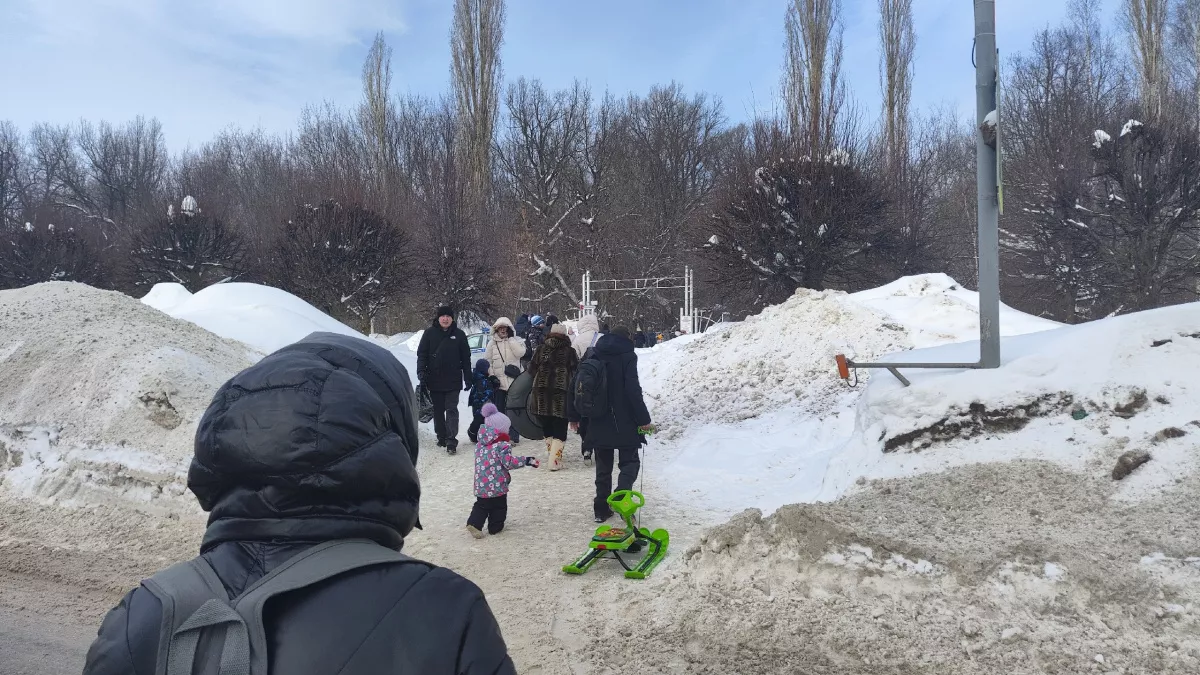 С субботы солнце, а в воскресенье — ветер 15 метров: синоптики раскрыли погоду на выходные — готовьтесь к сюрпризам