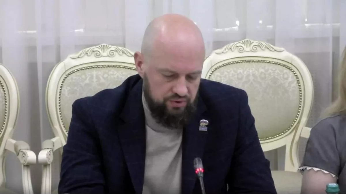 Провалившиеся люки и ливневки: улицу Пучковка ждет капремонт