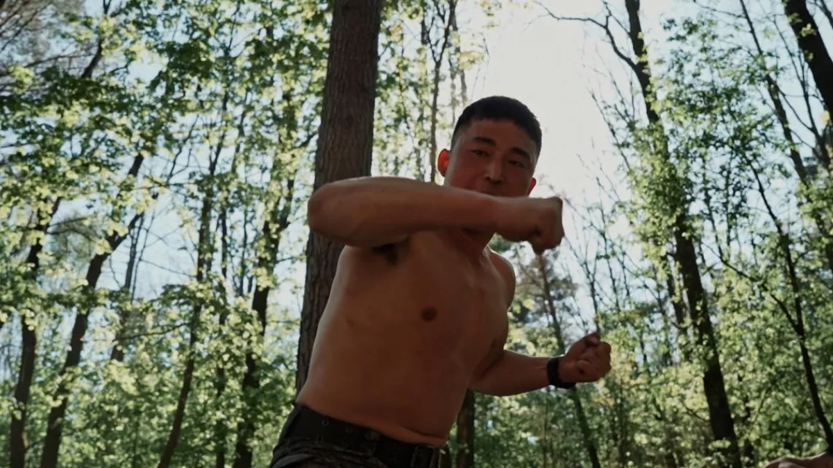 «Заряженные духом парни»: что российский инструктор говорит о корейском спецназе