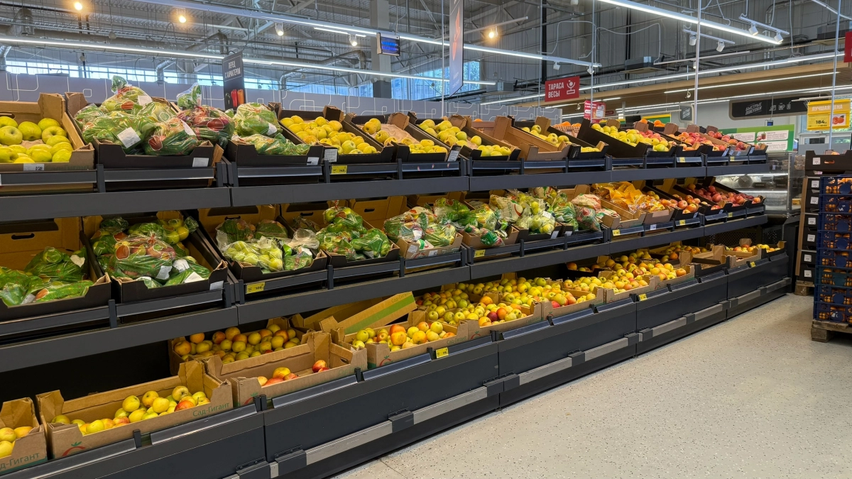 Магнит манит новинками: от жареного кешью со вкусом клубники до фруктовых паззлов — что появилось на полках