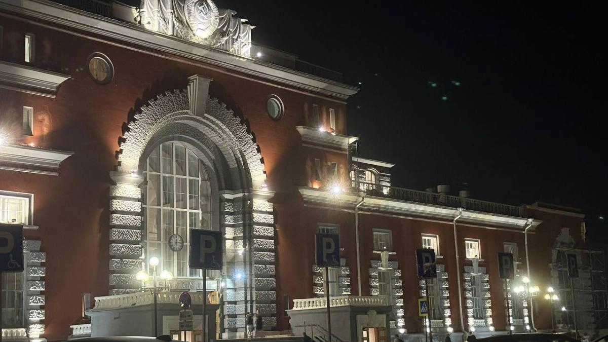 Сувениры на полу и холод: ремесленная лавка курского вокзала ждёт лучших условий