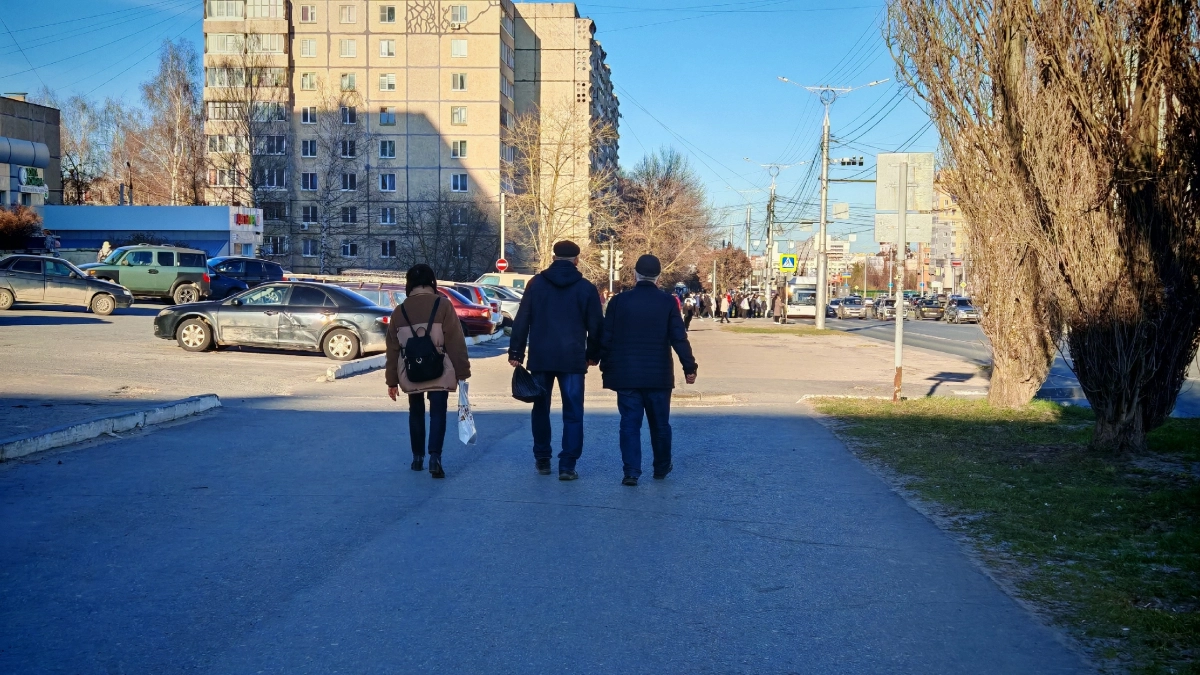 Аномальное тепло и дожди: москвичам готовят погодный сюрприз — подробности среды