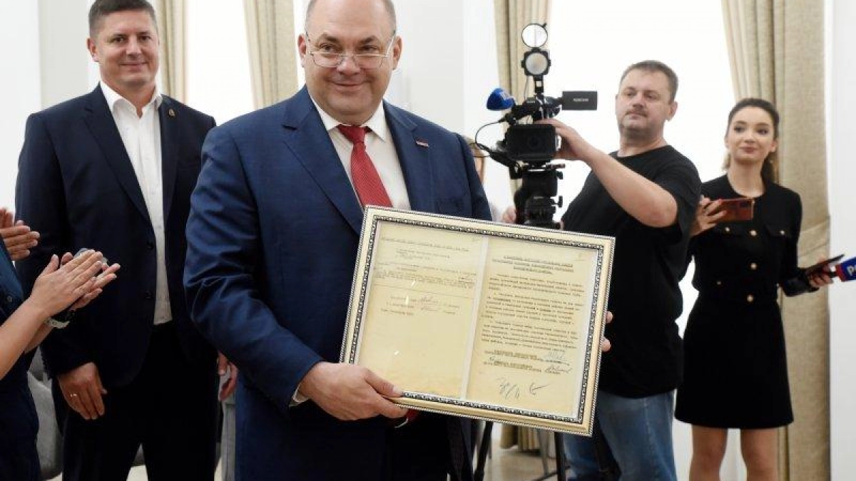 Экс-губернатор Курской области заявил о контузии на фоне дела о взятках