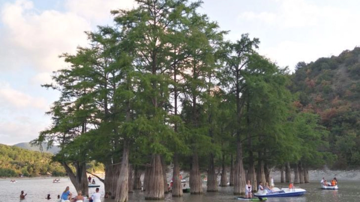 Курянка отсудила у турфирмы 29 тыс. рублей после отмены тура из-за разлива мазута