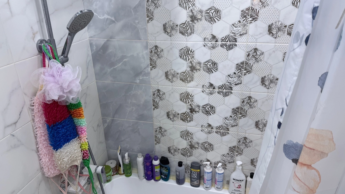 Ванная как новая за вечер: как отбелить швы между плиткой без агрессивных средств