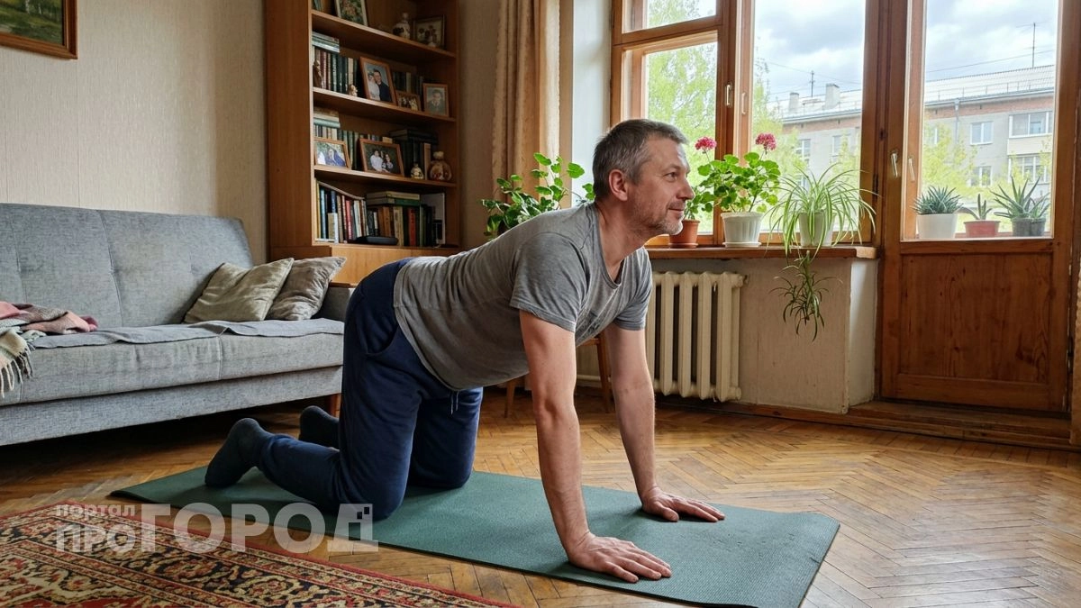 Спина перестанет ныть к вечеру: ортопед раскрыл секрет одного утреннего движения для идеальной легкости тела