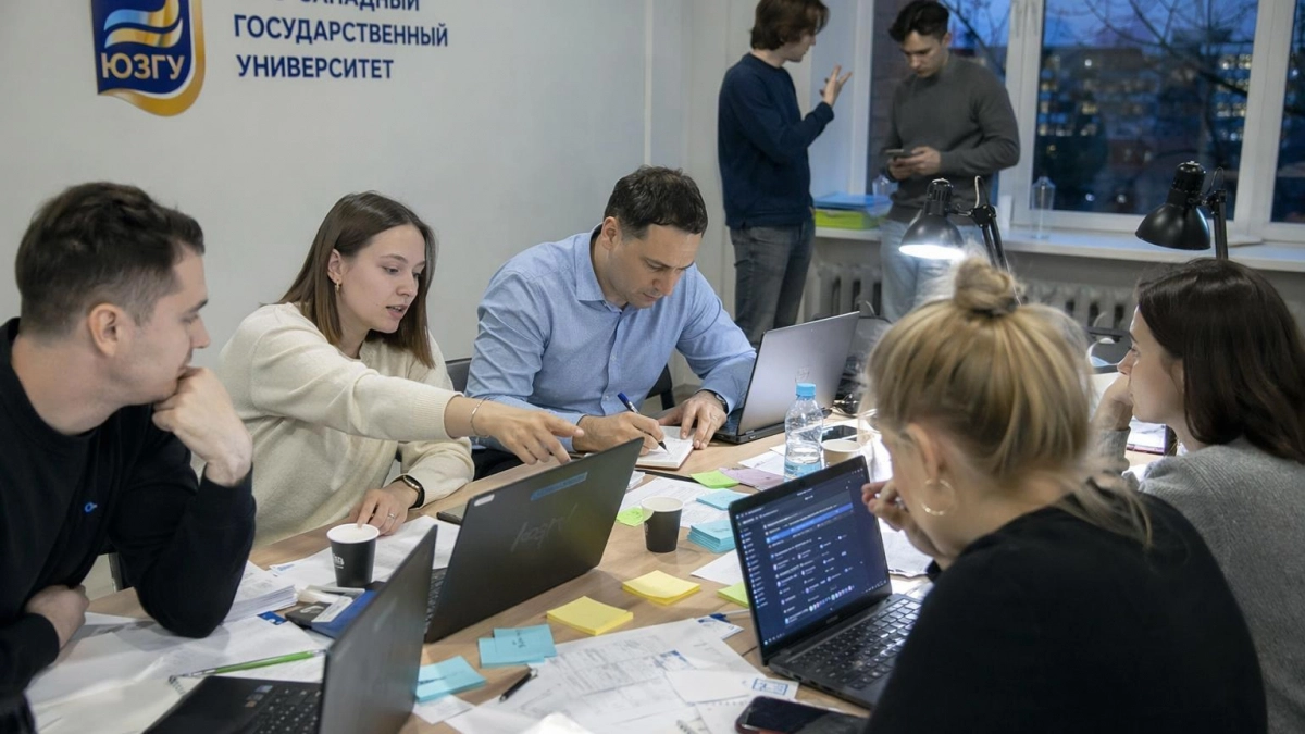 В Курске бизнес и власть обсудили внедрение GigaChat в работу компаний