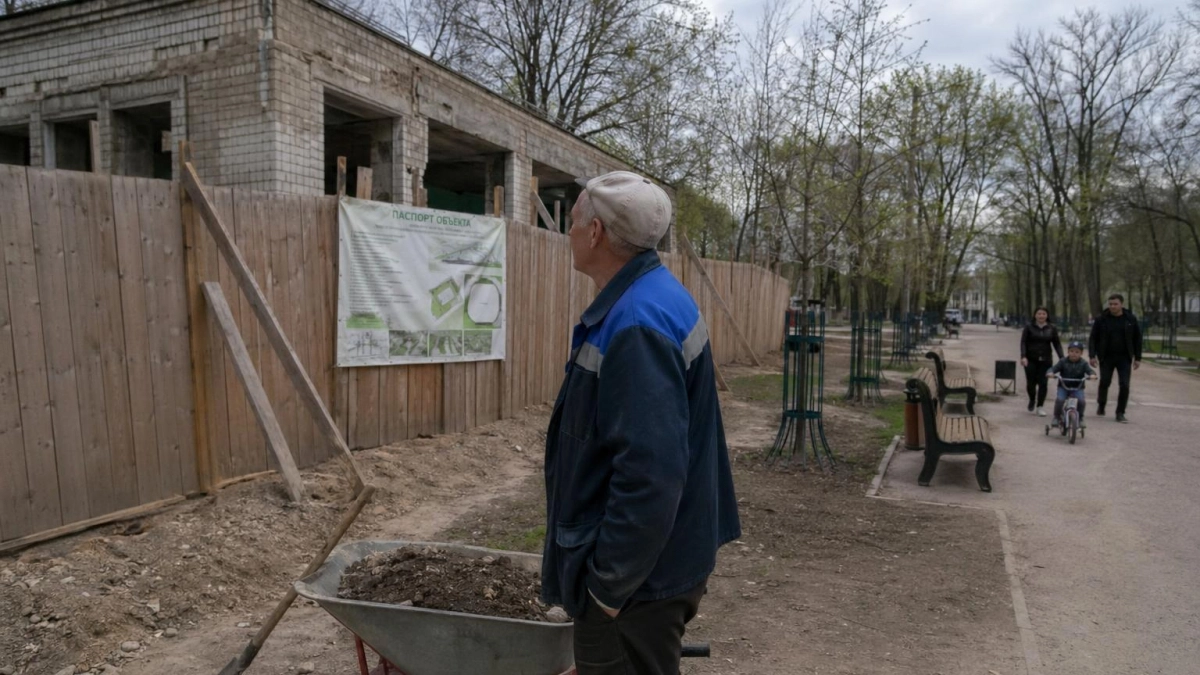 Ремонт Первомайского парка в Курске застрял в судах из-за самостроя