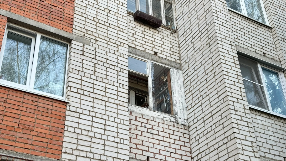 Зачем шведы вешают зеркала за окнами: скандинавская загадка, которая решит две ваши проблемы разом