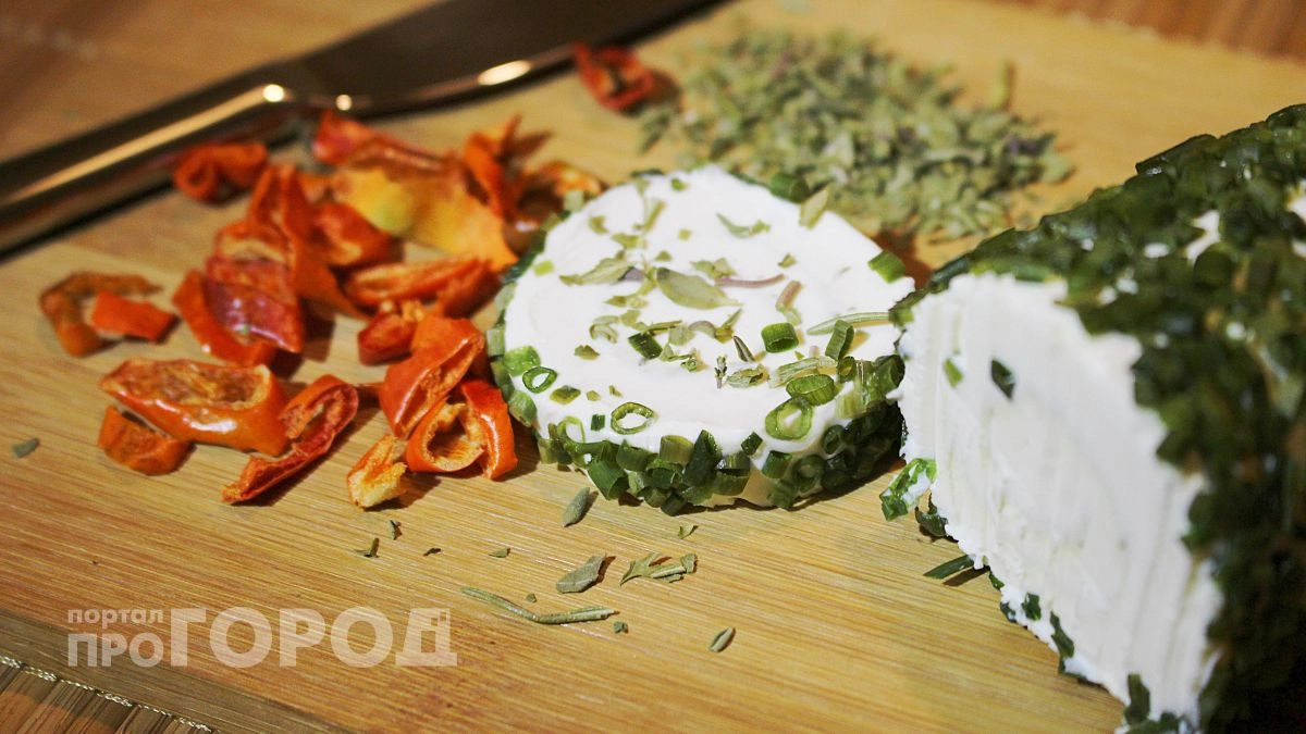 Забыла дорогу в сырный отдел: из двух литров молока за копейки готовлю нежный домашний сыр без хлопот