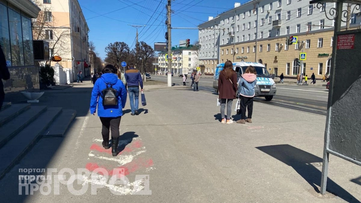 Унизьте хама без единого крика: одна короткая фраза превратит агрессора в робкого собеседника за секунды
