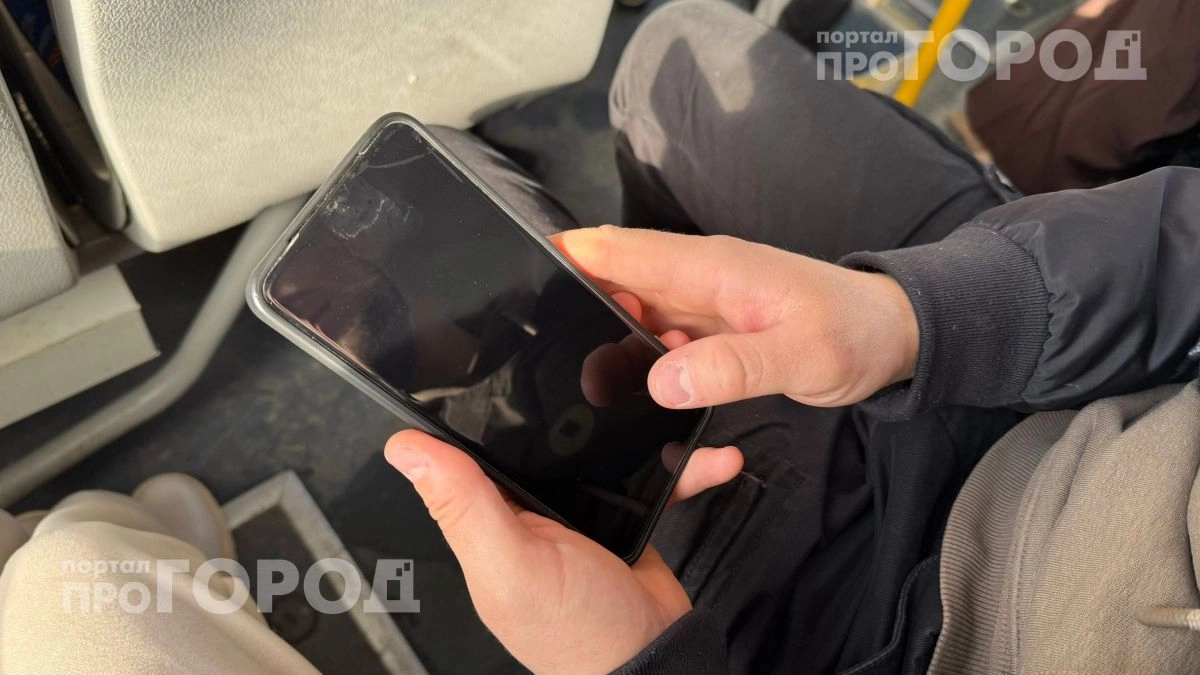 Запомните эти цифры прямо сейчас: семь типов номеров, с которых звонят только профессиональные мошенники