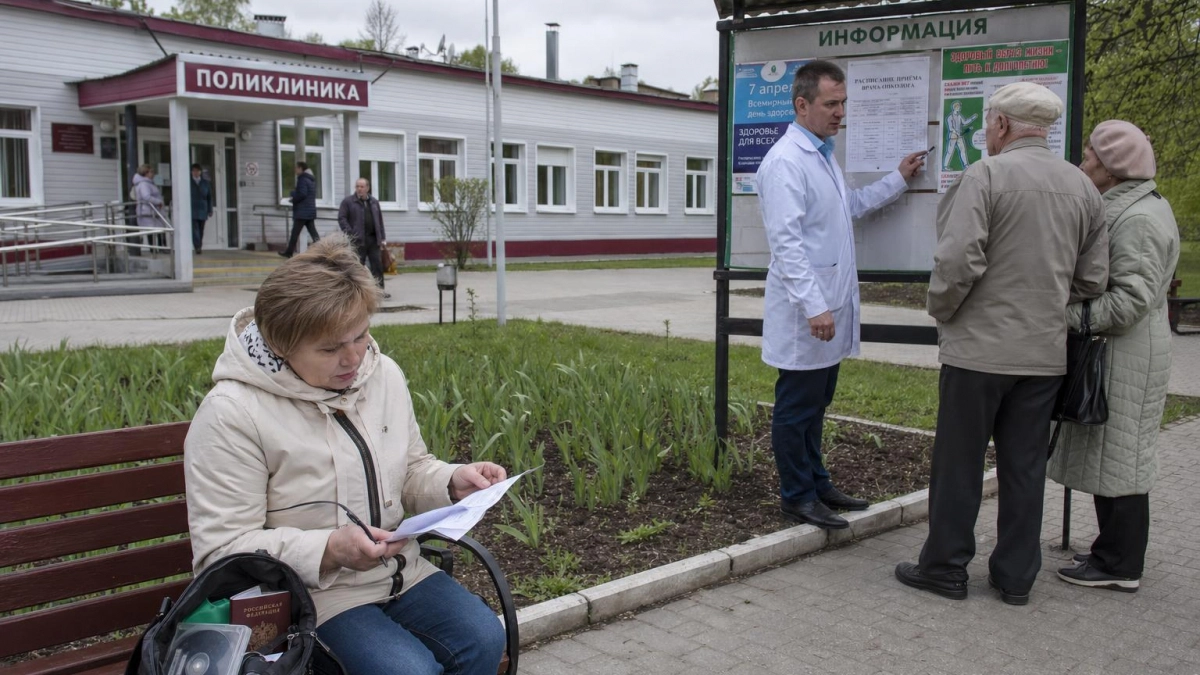 Курские онкологи приедут в Касторное 8 мая: три специалиста примут пациентов