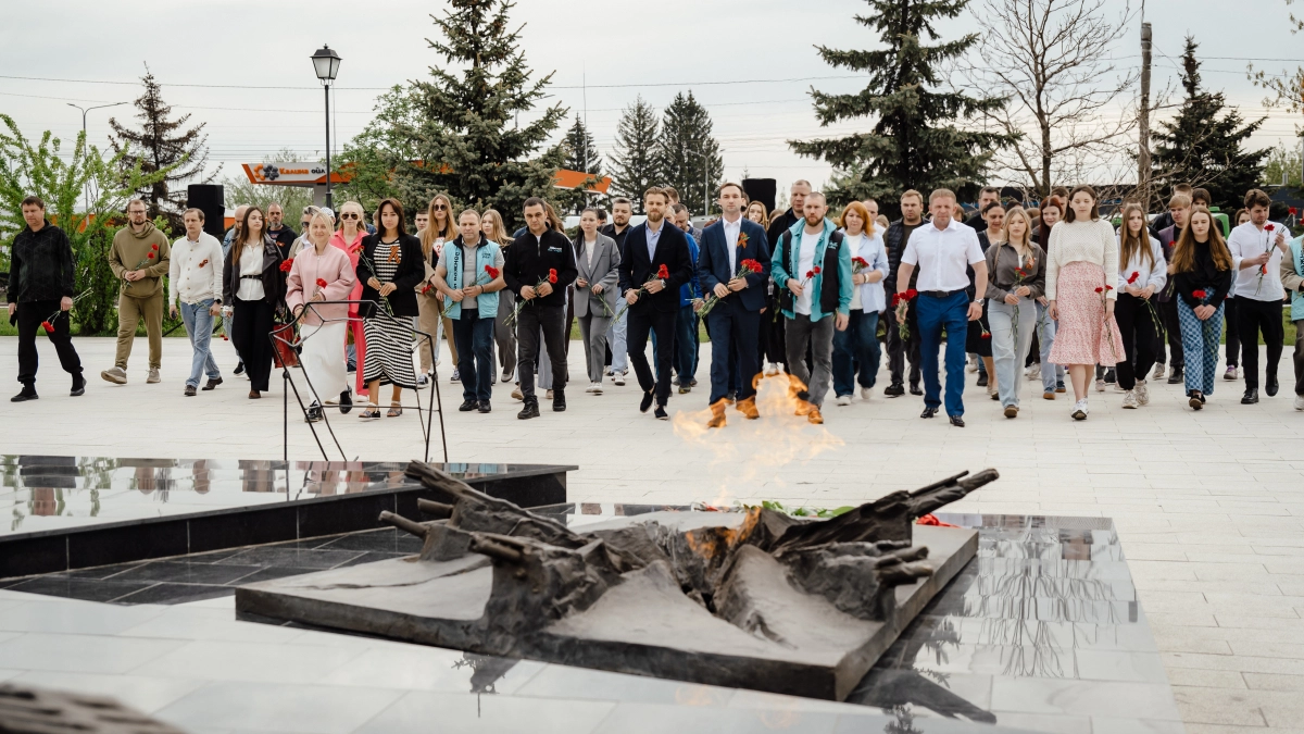 В Курской области партия «Новые люди» организовала патриотический автопробег по местам боевой славы
