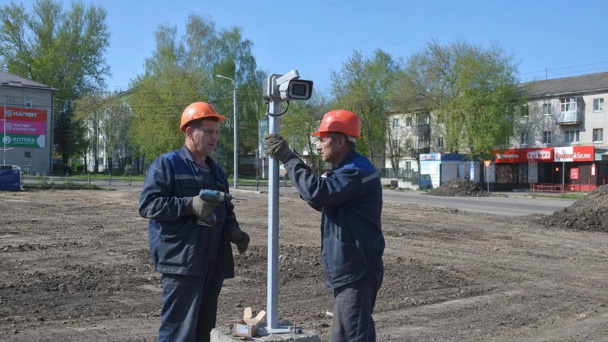 В Курске уберут свалку с двумя пожарами — территорию огородят и снимут на камеры