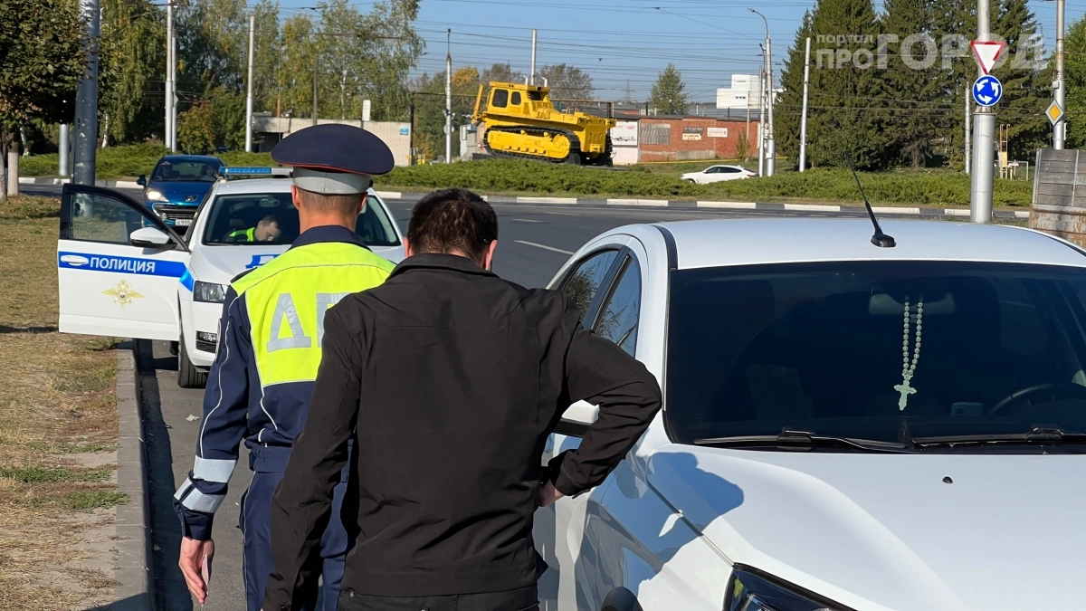 Остановил инспектор — держите язык за зубами: 5 вопросов, на которые можно не отвечать