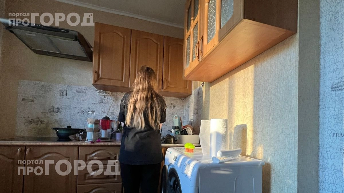 Преобразите старую кухню до неузнаваемости за один вечер: одна копеечная деталь полностью меняет интерьер