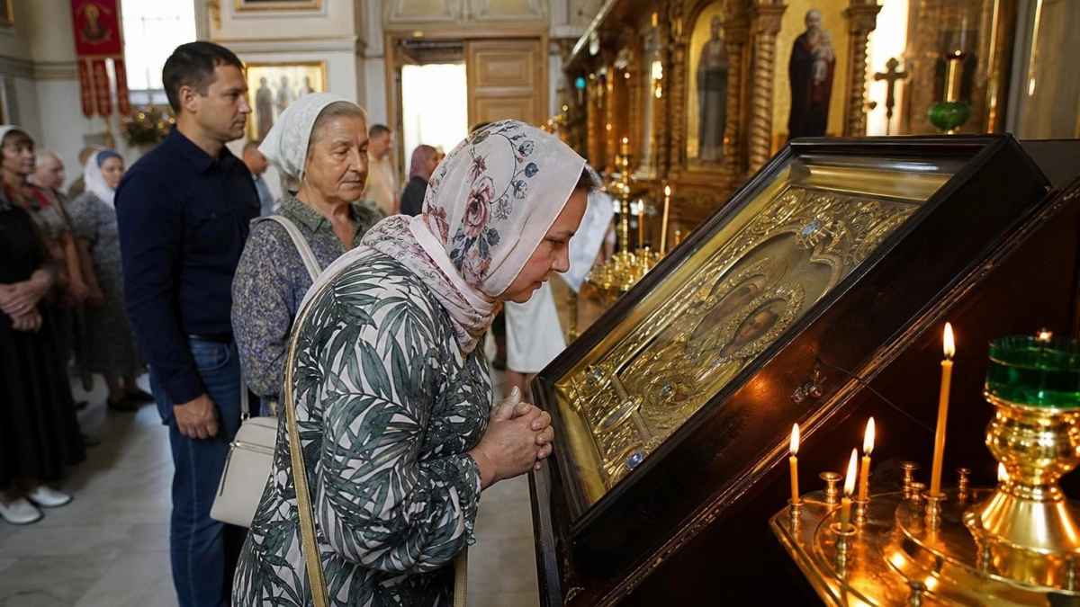 В Курск привезли мощи грузинского старца, прославленного в лике святых