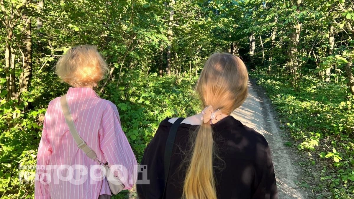 Выбросила утюг на свалку: теперь вещи идеально выпрямляются сами благодаря одной хитрости при стирке