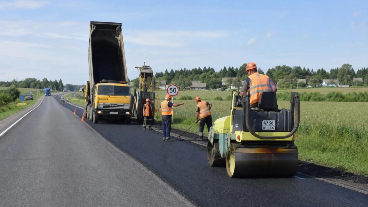 «Курскавтодор» отремонтирует 33,6 км дорог в двух районах за 870 млн рублей