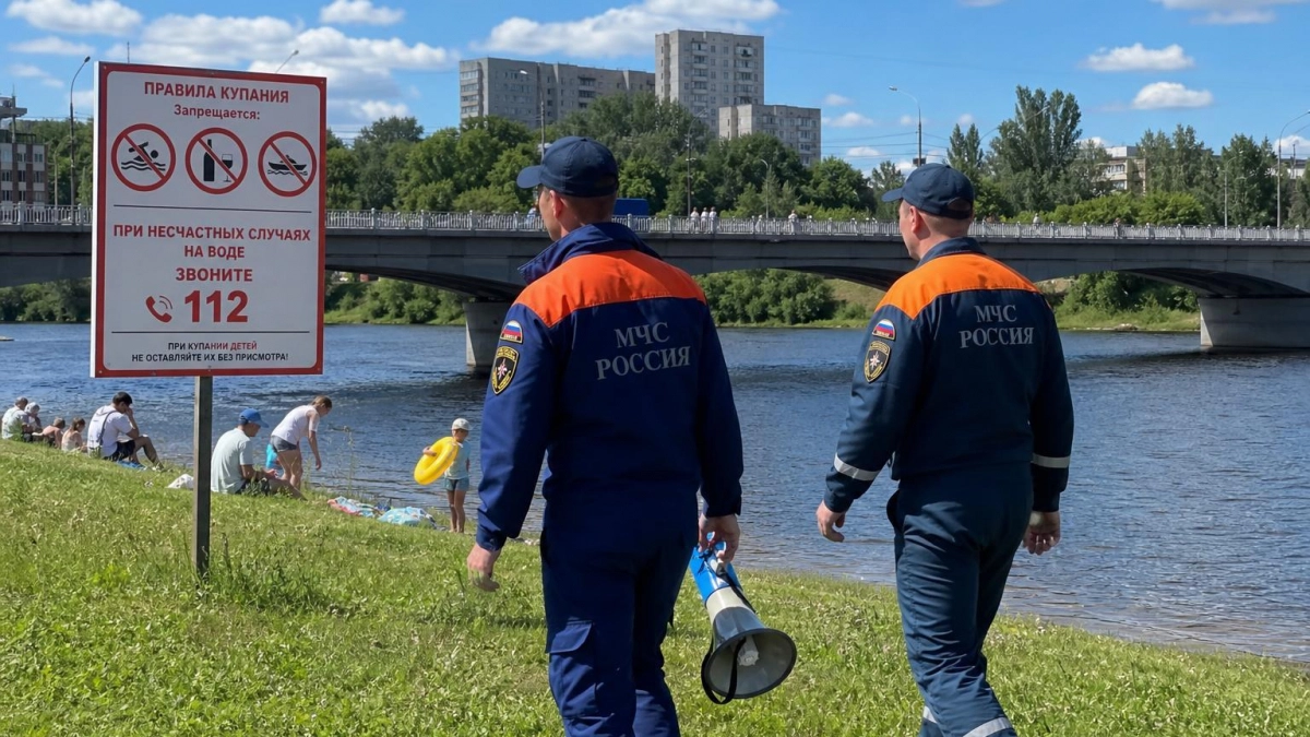 Дети ныряли с моста в Курске: спасатели провели рейд на водоёмах