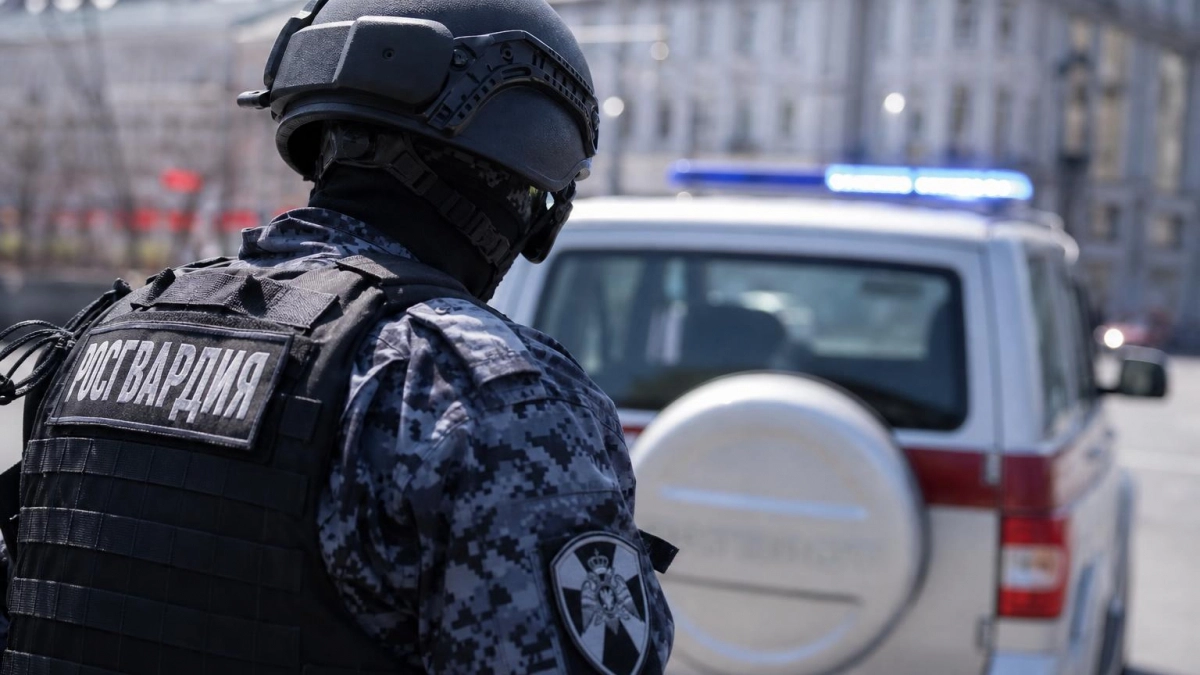 В Рыльске после сброса взрывных устройств с дронов погиб взрывотехник Росгвардии