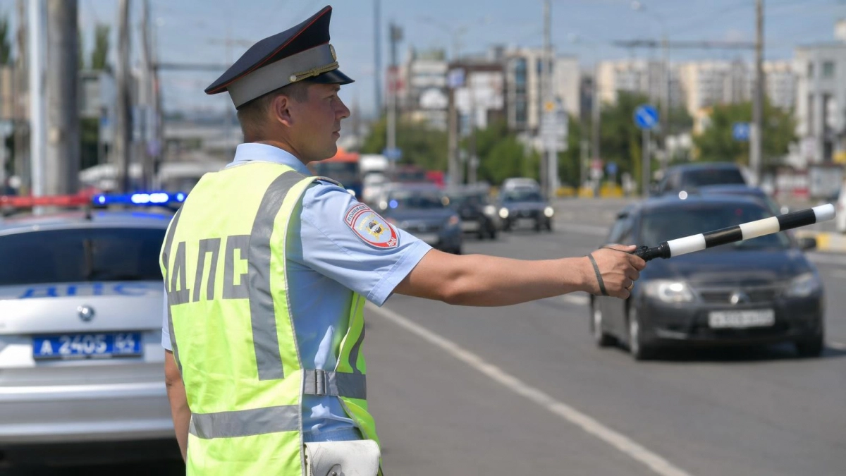 В Курске на 50 лет Октября в тройном ДТП пострадала пассажирка