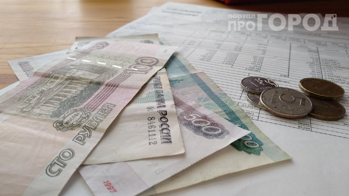 Выкинула пачку квитанций за квартиру и пожалела: узнала точный срок их хранения у юриста чтобы не платить дважды