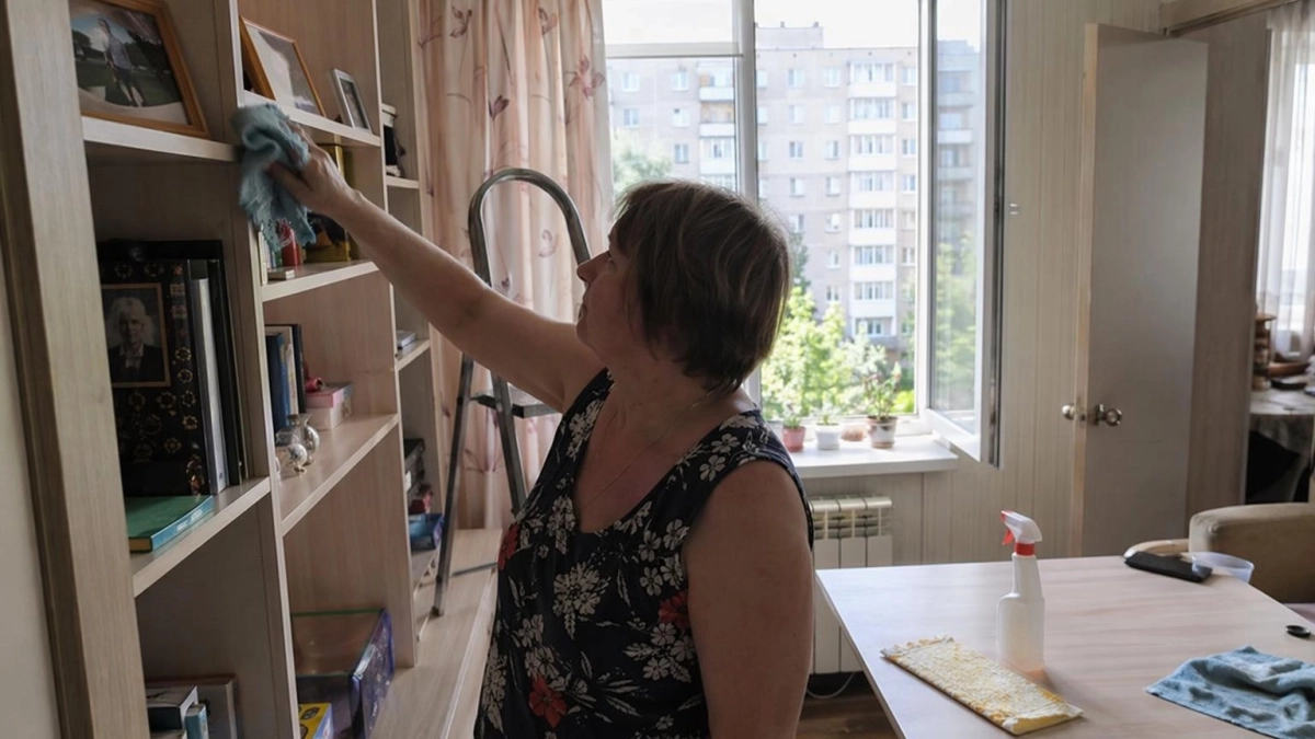 Перестала скупать дорогие органайзеры и перешла на обычные папки: шкаф стал выглядеть как в магазине
