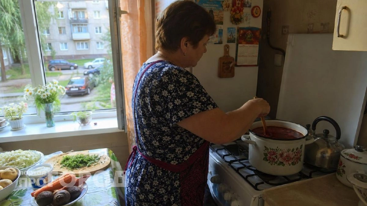 Вы совершаете главную ошибку при варке борща: как правильно подготовить свеклу для яркого цвета