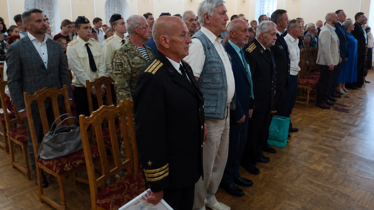 В Курске ветеранов ВМФ чествовали в год 330 летия российского флота
